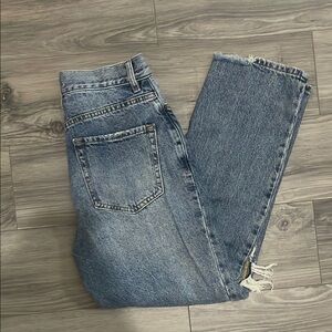Women’s Pacsun Distressed Jeans
